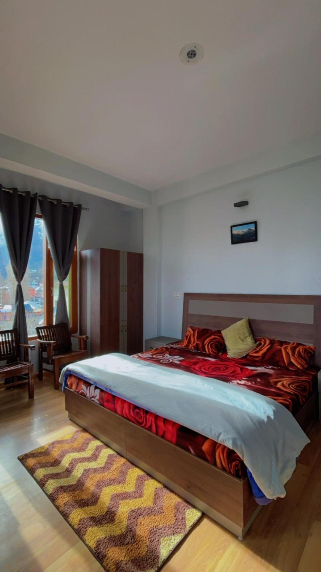 Lha Pomo Homestay Kyelang